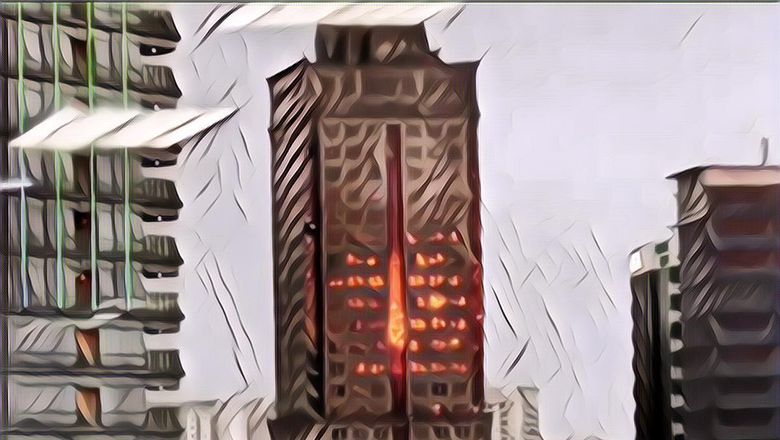 Terungkap Biaya Pembangunan Menara Saidah, Gedung Angker yang Viral karena Muncul Nyala Api Merah