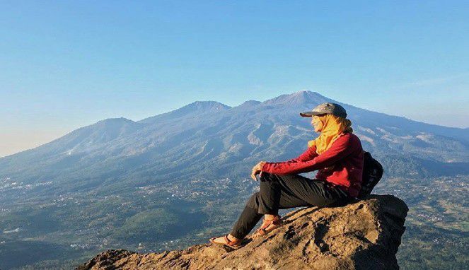 2. Gunung Penanggungan