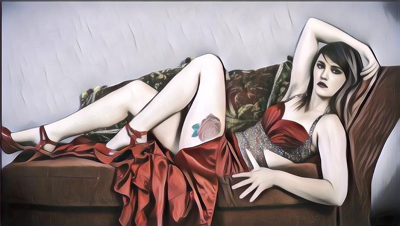 Influencer Ini Sering Pamer Ketiak, Netizen Hujat Gak Akan Dapat Jodoh