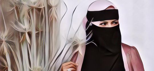 Pesona Artis-artis Saat Pakai Cadar, Siapa yang Paling Cantik?