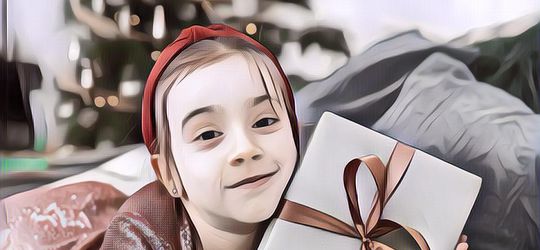 7 Ide Kado yang Bisa Diberikan untuk Teman Sekolah Anak, Unik dan Berkesan