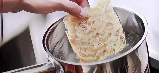 Cuma Gara-Gara Gak Bisa Masak Mie Instan, Seorang Istri Diceraikan Suaminya