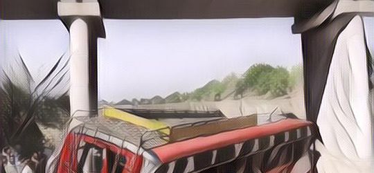 Mirip di Guci Tegal, Sebuah Bus Jatuh ke Sungai karena Sopir Ngantuk