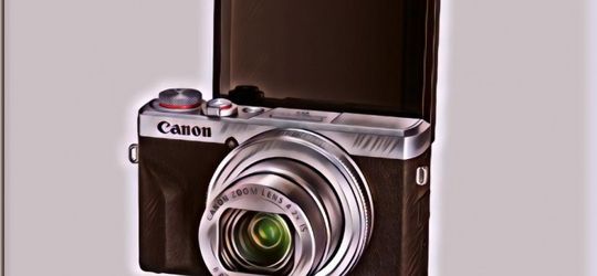 Butuh Kamera Buat Nge-Vlog? Tunggu Kedatangan Kamera PowerShot Baru dari Canon