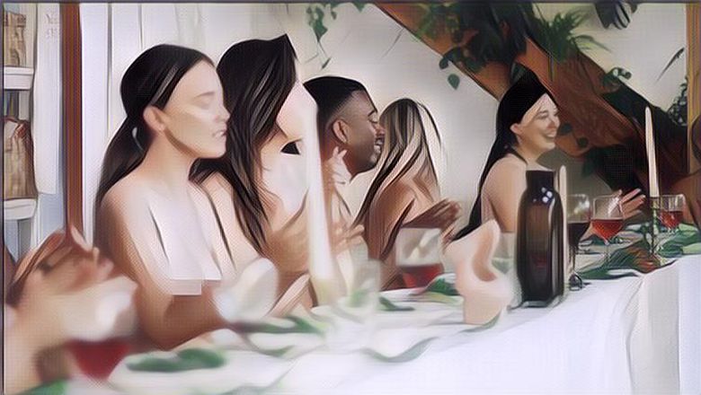 Heboh Lagi! Restoran Vegan Ini Wajibkan Pengunjung Telanjang Bulat, Ternyata Gini Tujuan Pendirinya