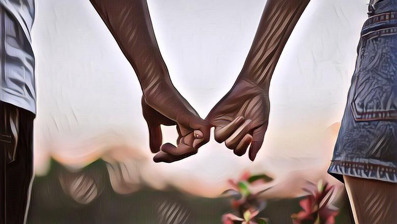 Orang Pacaran Suka Sok Imut Saat Ngobrol? Ini Alasannya Menurut Sains