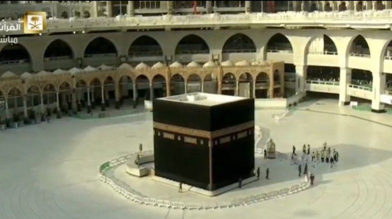 4 Hanya ada beberapa orang