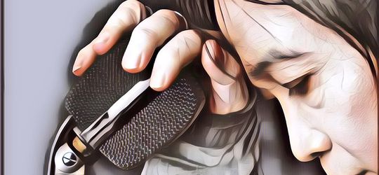 Lagu-Lagu Hits Chrisye, Bernuansa Galau Tapi Bisa Bikin Semangat Lagi