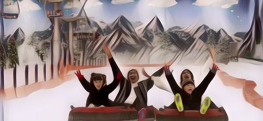 Mengintip Trans Snow World Surabaya, Wahana Bermain Salju yang Bikin Kamu Tak Perlu Repot ke Luar Negeri