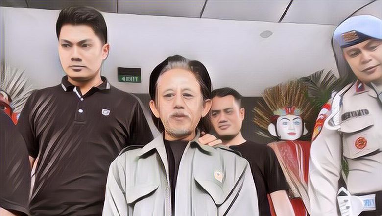 Epy Kusnandar Terlihat Makan Bersama Anak, Sudah Bebas?