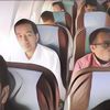 Presiden Jokowi Selalu Lakukan Kebiasaan Unik Saat Berada di Pesawat Kepresidenan