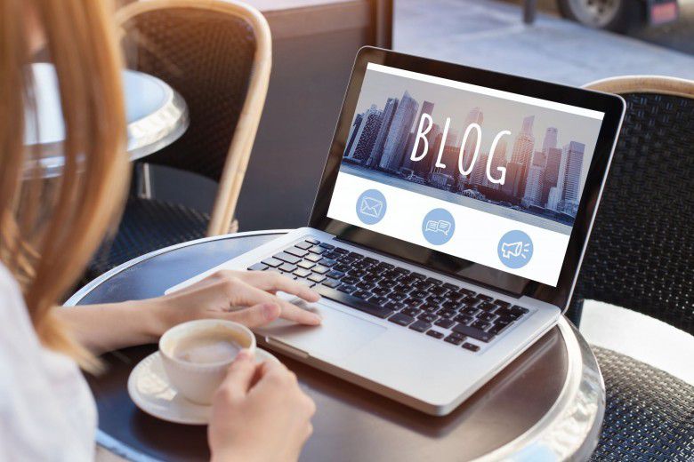 4. Blog spesial