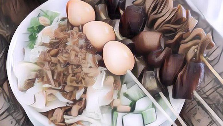 Wanita Ini Terkejut Saat Bayar Bubur Ayam, Warganet: Definisi Jualan Sambil Sedekah