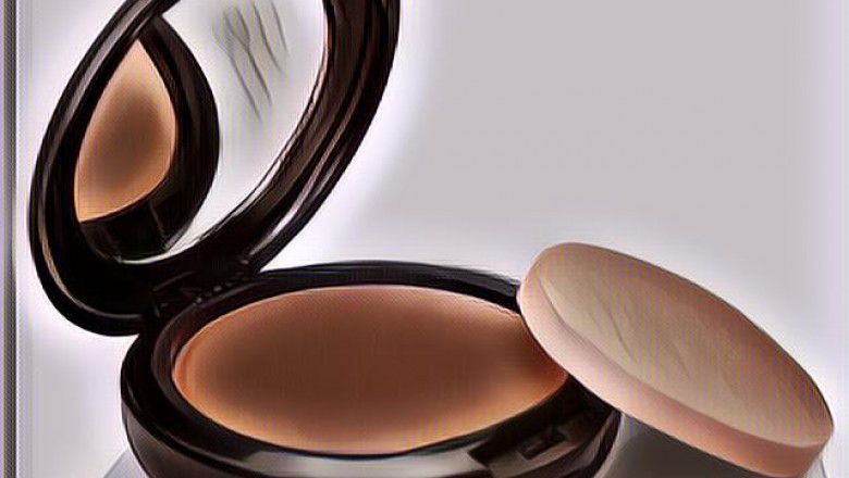 Bedak Padat untuk Kulit Berminyak: Nih Rekomendasinya