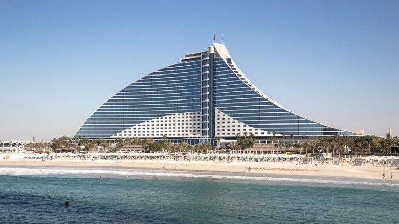2. Jumeirah Beach Hotel