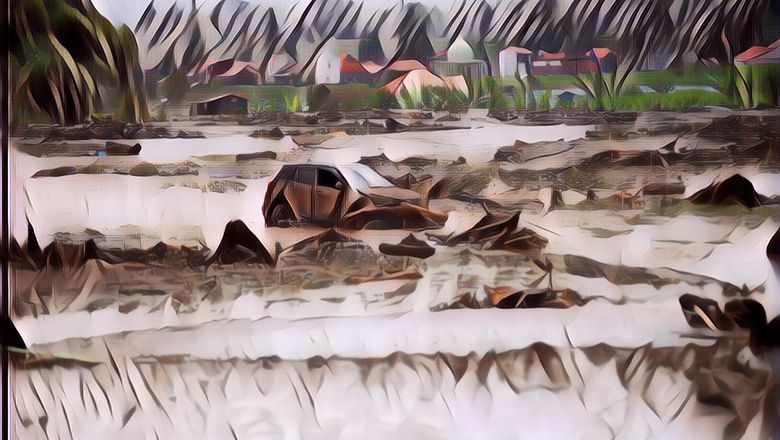 3 Kabupaten di Sumbar Dilanda Banjir, 1 Orang Tewas dan 4.000 Jiwa Masih Terjebak