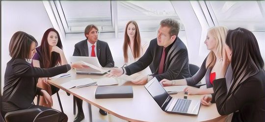 Humor Tentang Rapat yang Bikin Kamu Cengingisan