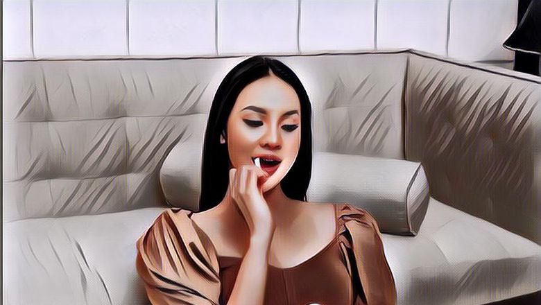 Foto-Foto Anya Geraldine di Atas Ranjang, Sensual Abis!