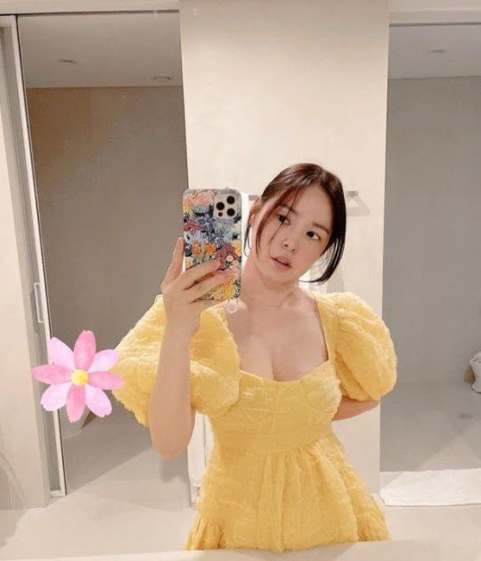 # Belum Ada Kepastian Soal Kabar Perpisahan Taeyang dan Min Hyo Rin