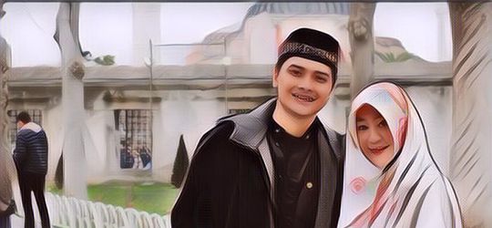 Selain Alvin Faiz, Deretan Artis Ini Menikah Saat Usianya Belum Genap 20 Tahun