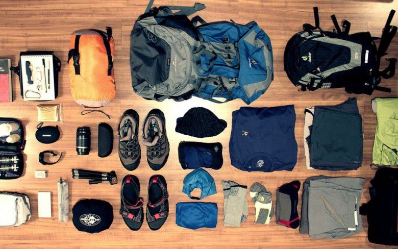 2. Bawa Perlengkapan Lengkap