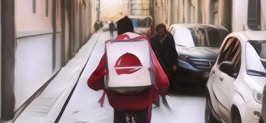 Kocak Banget! Driver Ini Niat Antarkan Pesanan Sate ke Pelanggan, Endingnya Malah Begini