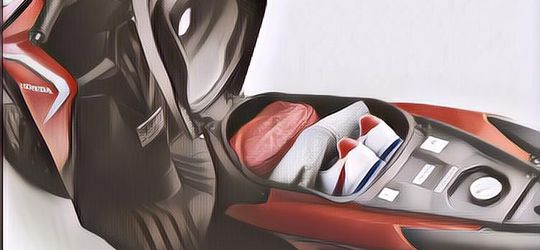 Bisa Rusak Mesin Hingga Picu Ledakan, Ini 5 Barang yang Enggak Boleh Masuk Jok Motor