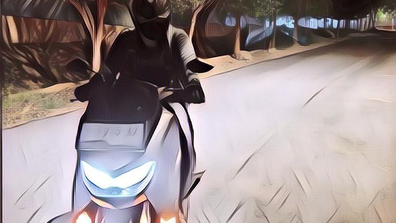 Viral! Motor Terobos Acara Tahlilan, Diduga Pengendara Mabuk