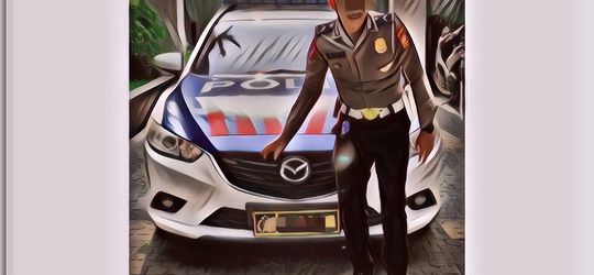 Viral Polisi Pacaran Naik Mobil Dinas, Ternyata Sosoknya Bukan Orang Sembarangan
