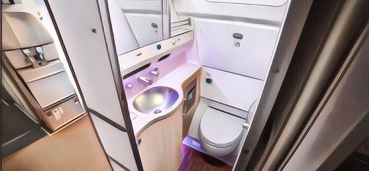 Pramugari Ini Bocorkan Soal Rumor Seks yang Terjadi di Pesawat