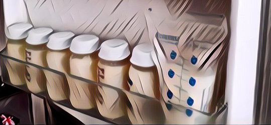 Astaga! Pria Ini Salah Teguk Minuman yang Dikira Yoghurt, Saat Tahu Langsung Syok