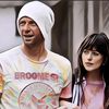 Bantah Berpisah dengan Chris Martin, Dakota Johnson Pamerkan Cincin di Tangannya