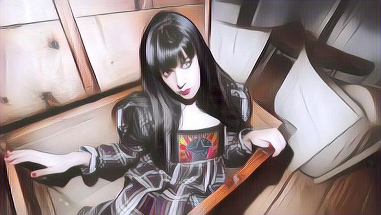 Wanita Ini Sempat Viral Karena Menikah dengan Hantu, Kini Minta Cerai Pakai Bantuan Pengusiran Setan