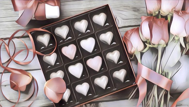 Sambut Valentine, Yuk Coba Resep Chocolate Bomb dengan Kilau Emas Super Mewah Ini!