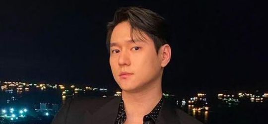 Aktor Go Kyung Pyo Absen dari Konferensi Pers "Undercover Miss Hong" Karena Alasan Kesehatan
