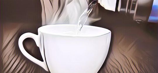 7 Manfaat Minum Air Hangat Secara Rutin untuk Kesehatan