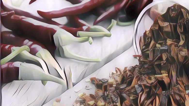 Suka Makanan Pedas? Begini Dampaknya Buat Kesehatan Kata Ahli Gizi