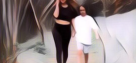 Kompaknya BCL dan Noah Sinclair Olahraga Bareng, dari Yoga Hingga Jogging