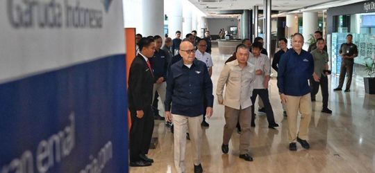 Direksi Baru Mulai Aktif, Garuda Indonesia Turunkan Tarif Ekonomi