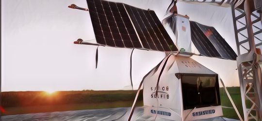 Balon Iklan Samsung Jatuh di Halaman Rumah Orang