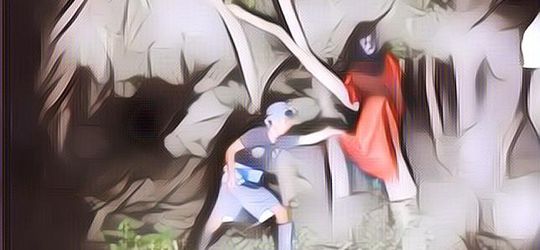 Penampakan Kuntilanak Merah yang Viral, Lengkap dengan Asal-usul Hantu Wanita Itu