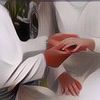 Sesuai dengan Lagu Kalau Memang Cocok Bisa Datang ke Rumah, Wanita Ini Seketika Dilamar Sama Bule