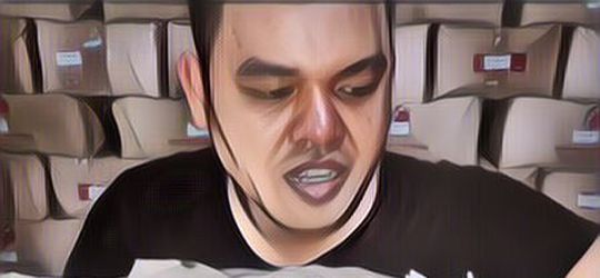 Kuli Bangunan Bikin Video Mukbang Nasi Sambal Malah Banyak Ditonton, Bikin Kamu Bersyukur dengan Hidup