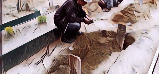 Merinding! Makam 20 Tahun Mendadak Ambles Sampai 5 Meter, Kondisi Jenazahnya Bikin Tercengang