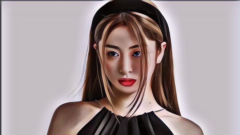 Bantu Fans Garap Skripsi Buat Raih Gelar Sarjana, Aksi Yunjin LE SSERAFIM Viral Dan Dibanjiri Pujian