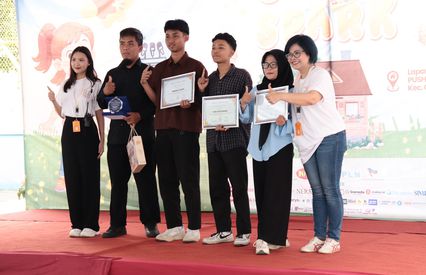 Sukses Gelar Workshop Cahaya dari Gang Kecil, LSPR Bantu Anak-anak Gang Satoe Punya Soft Skill dan Kreatif