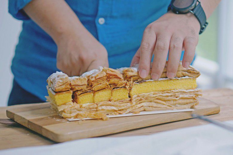 6. Surabaya Snowcake