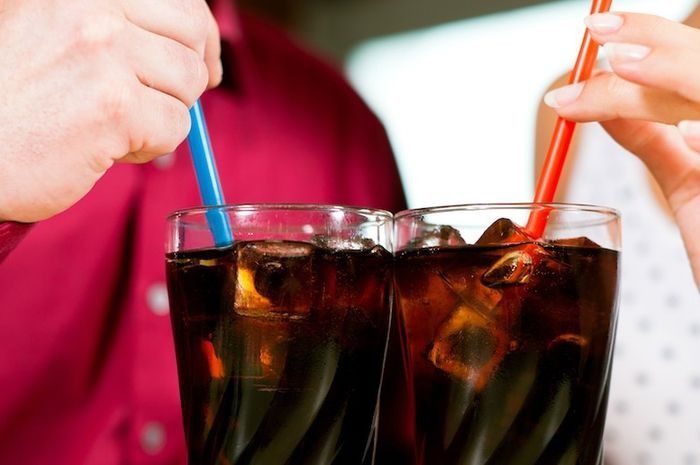 Kandungan Kafein dan kadar gula dalam minuman kemasan bersoda