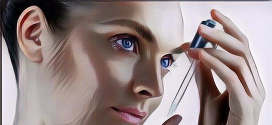 Gara-Gara Pencet Jerawat di Area Berbahaya, Wajah Wanita Ini Seketika Lumpuh