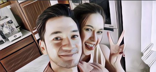 15 Tahun Bersama, Begini Mesranya Pasangan Nana Mirdad dan Andrew White